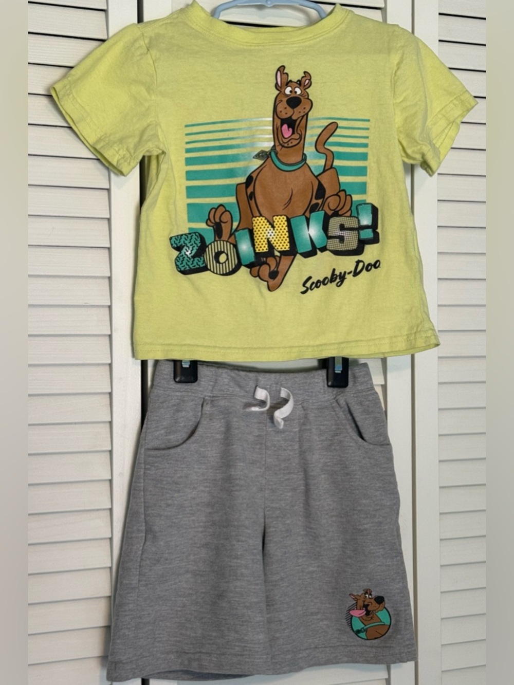 Scooby-Doo 4T T-shirt and Shorts Outfit
